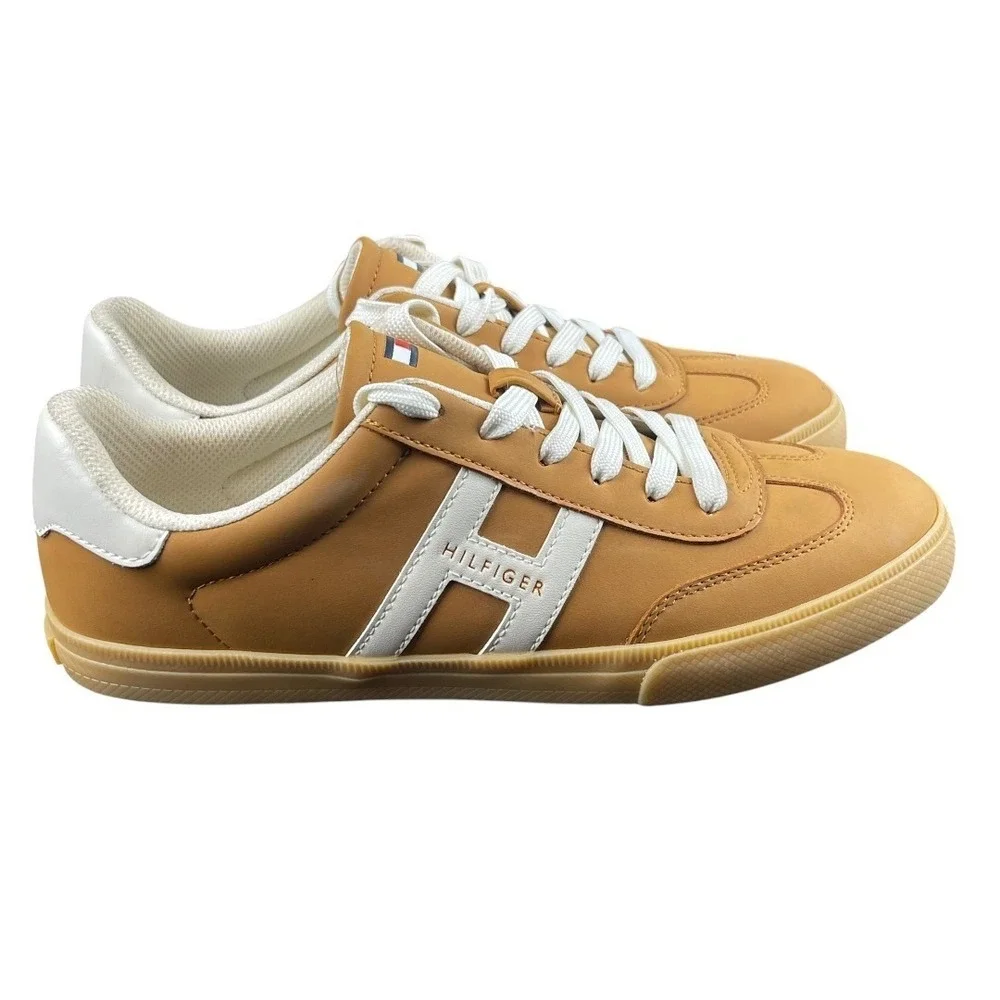 Tommy Hilfiger‎ Low Top Vintage Sneakers Mens 10 Tan NEW WOT TWLEXEIH-R H Logo